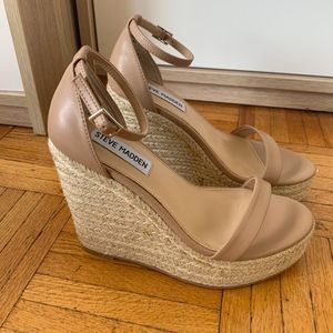 STEVE MADDEN Survive Natural Heels